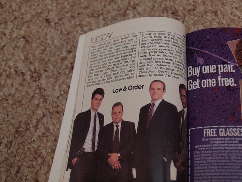 Fall Preview TV Guide: 1990-1999, 10 issues; Winter Preview; Returning Favorites - Picture 5 of 24