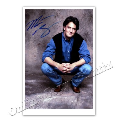 Matthew Perry  (1969 2023)  Friends (TV Series) +   Autogrammfoto    (AK3)
