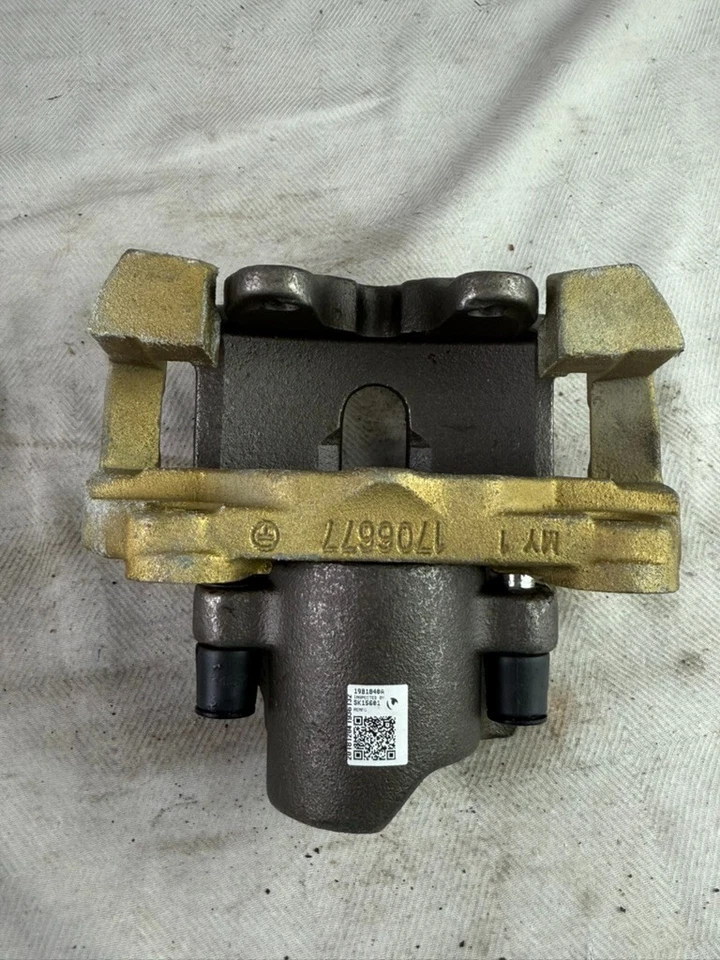 Pinza de freno de disco 19-B1840A, delantera derecha; BMW 530i, 540i 2001-2003 Foto 2 de 4