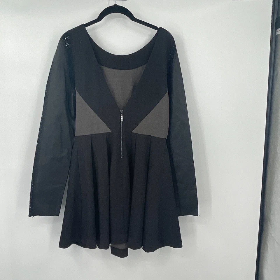 Vestido para mujer Stella & Jamie grande negro corto detalles de cuero genuino elástico Foto 4 de 4