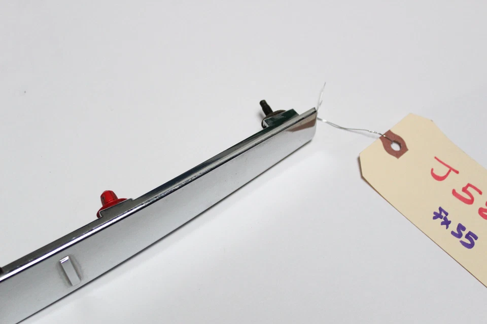 2003-2006 INFINITI FX35 FX45 TAMPA TRASEIRA CROMADA ACABAMENTO SUPERIOR J5822 - Imagem 4 de 4