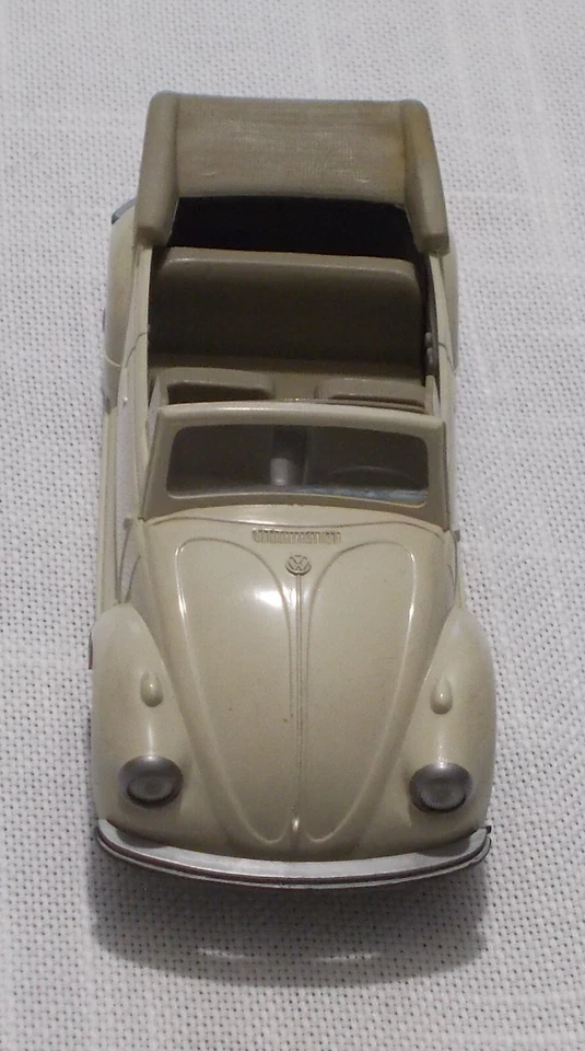Wiking - Volkswagen Beetle Kafer Cabrio Mod 151 - 1:40 - Crema - Immagine 3 di 4
