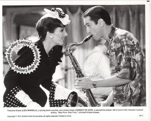Lot of 9a, stil1s 1938-77 De Niro Minnelli Walbrook Streep Russell Redgrave Shat