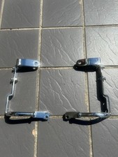 2006 Yamaha Road Star 1700 Winshield mounting...