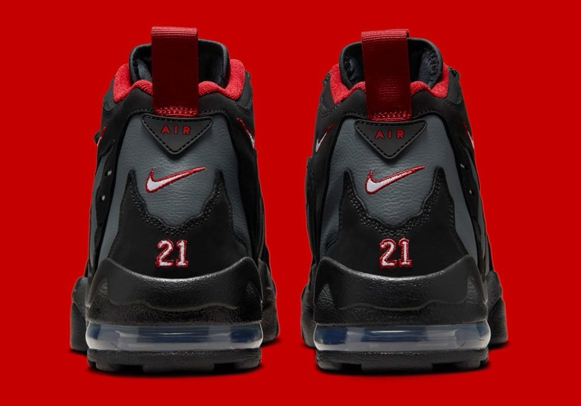 Size 9 - Nike Air DT Max  display picture 2