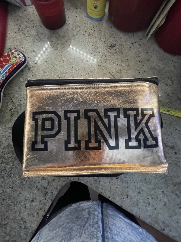 Victoria’s Secret insulated lunch bag shiny gold metallic PINK