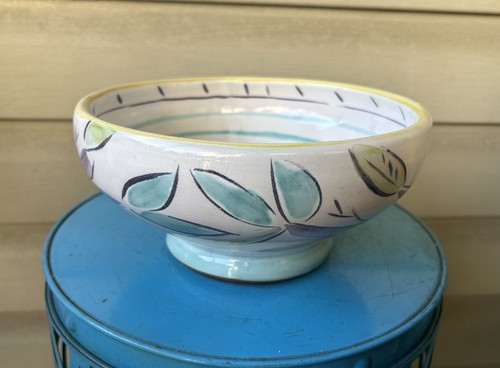 Vintage Jeri Burdick Leaves Swirls Whimsical Art Pottery Pedestal Bowl 9"