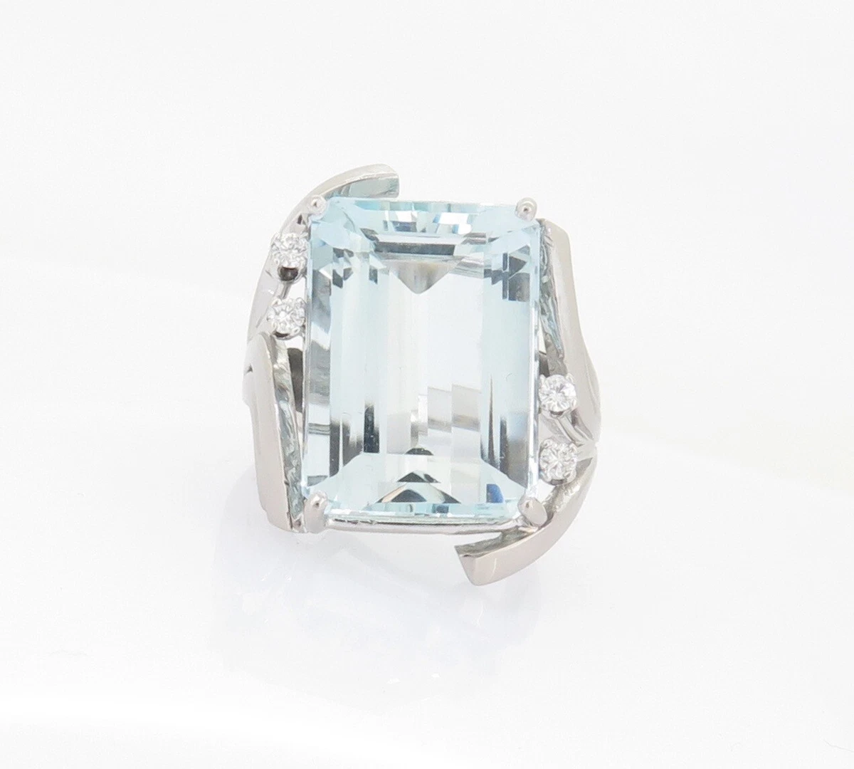 Aquamarine cocktail ring sale
