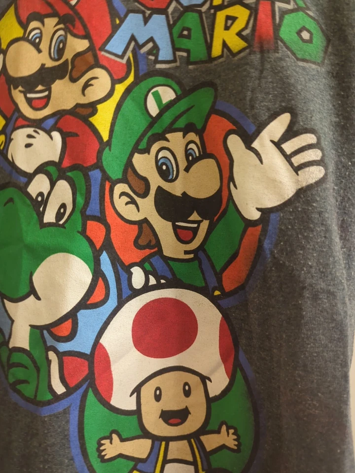 CAMISETA NINTENDO SUPER MARIO BROS TAMANHO L 10-12 RARA!! jovens - Imagem 3 de 4