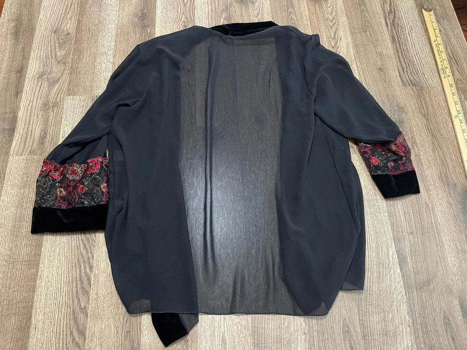 Fantasy Lingerie Robe, Women's One Size, Black, Floral Embellishment, Night Gown - Image 2 of 4