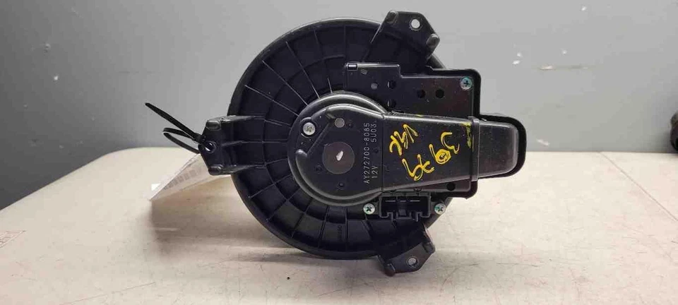 ✅ Toyota Corolla 2017 soplador motor OEM Foto 2 de 4
