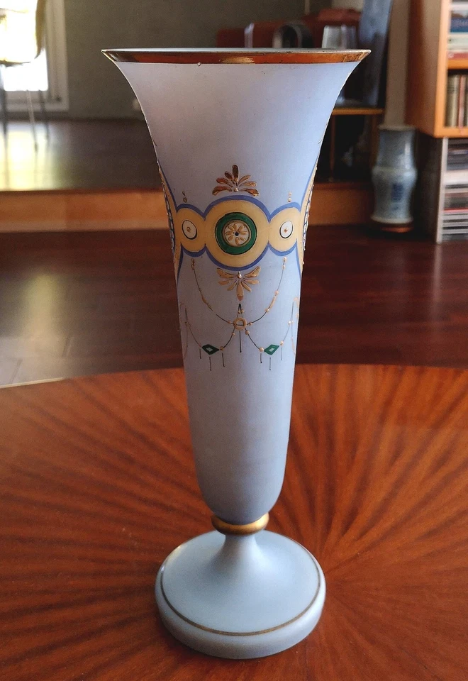 Ancien  vase cornet en opaline Bleu et Or  Epoque Charles X - Photo 3/4