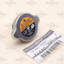 New Genuine NISSAN 370Z JUKE INFINITI M37 Reservoir Tank Pressure Cap 214307999C