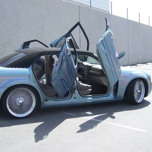 VDI-Chrysler-300-2004-2010-Rear-Door-Bolt-On-Vertical-Lambo-Doors-300c-USA-made