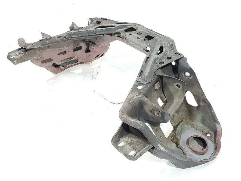 87 93 Ford Mustang OEM suspensión delantera marco K travesaño 5,0 L tracción trasera automática Foto 2 de 4