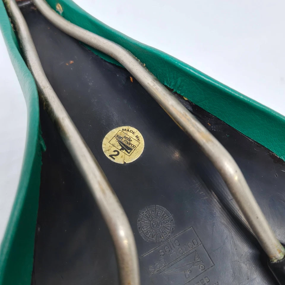 Sillín San Marco De Colección - Asiento de Bicicleta Clásico, Cuadro Original, Nueva Cubierta Verde Foto 3 de 4