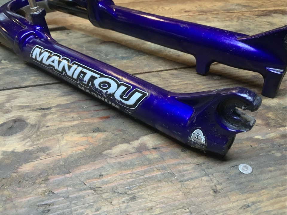 Вилка подвески Manitou Magnum R 26 дюймов 184 мм без резьбы 1-1/8 дюйма рулевой диск/VBrake - Изображение 3 из 4