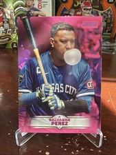 2025 Topps Stadium Club - SALVADOR PEREZ #30 Pink- KANSAS CITY ROYALS ⚾️