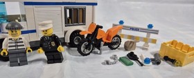 Lego City #7286 Prisioner Transport 2011 - 100% Complete with Instructions
