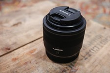 Canon RF 35mm F1.8 Macro IS STM Camera Lens