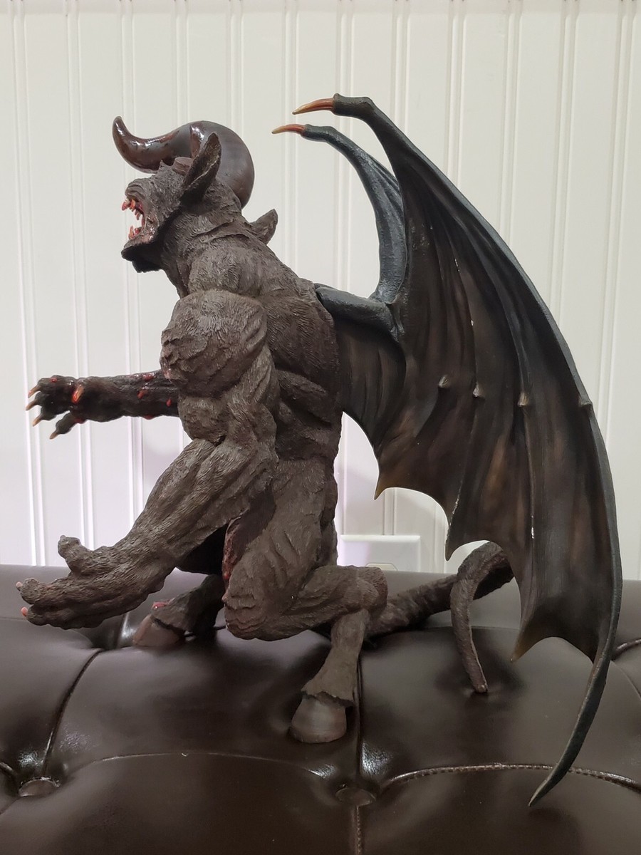 Berserk Zodd With Wings Bloody Exclusive Art of War Statue/Figure