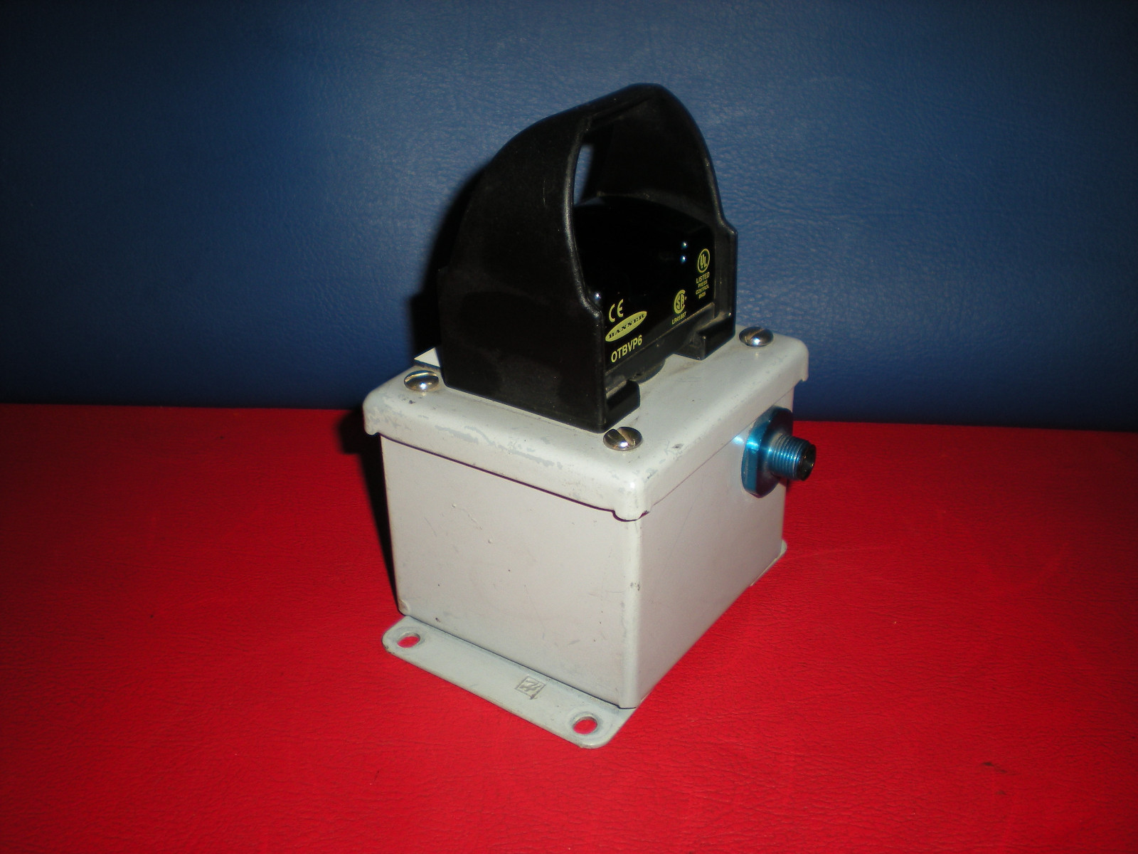 PLC BANNER TOUCH BUTTON OTBVP6 WITH BOX eBay