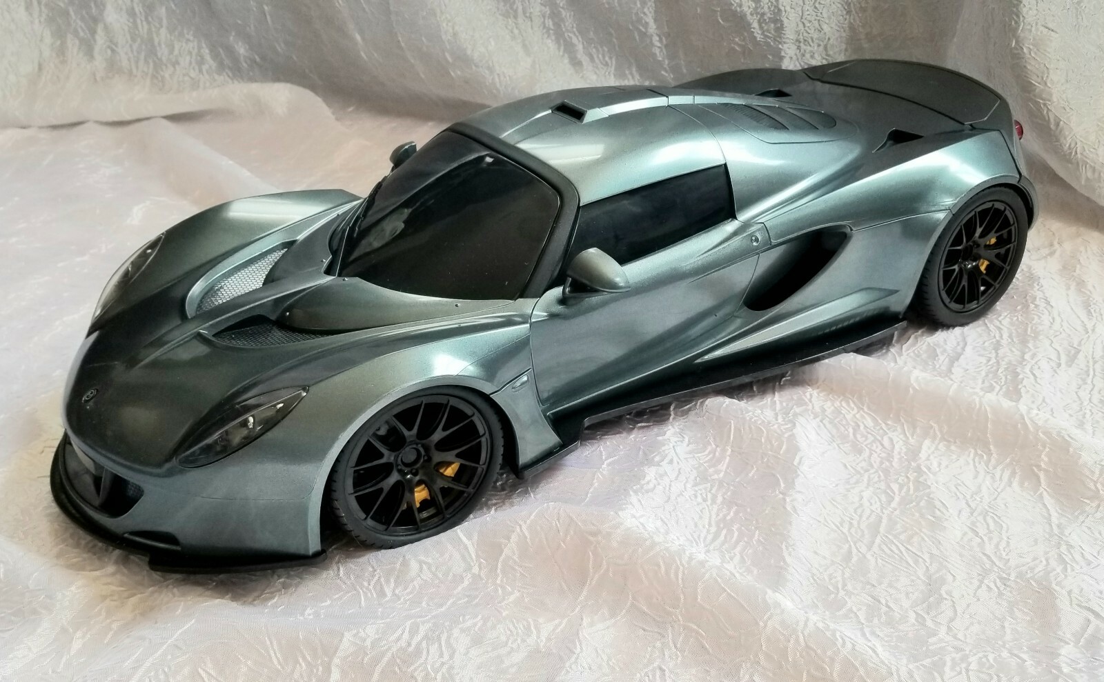 rc hennessey venom gt