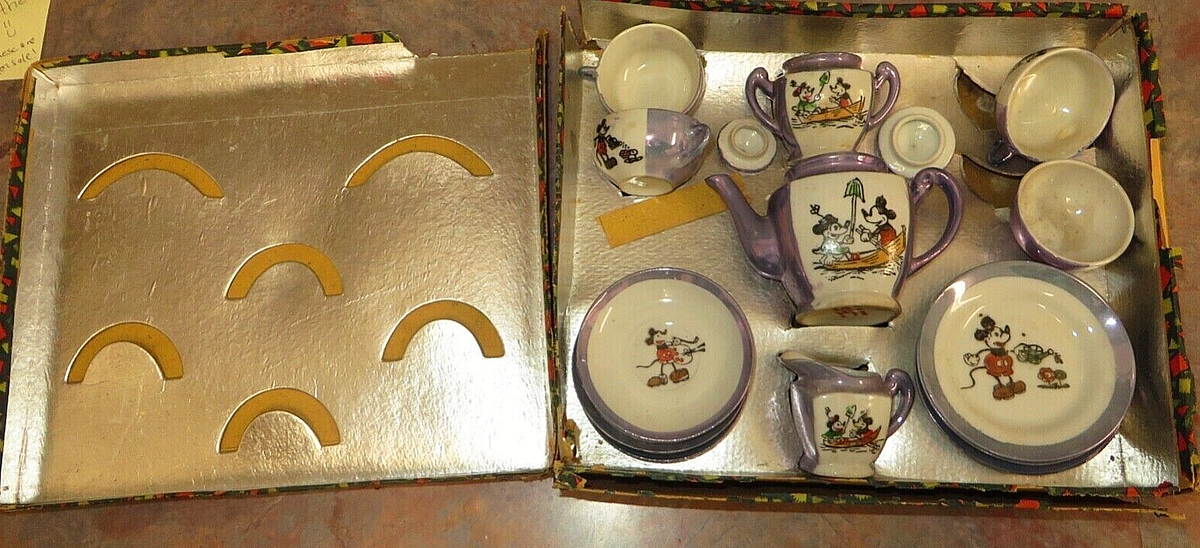 VINTAGE 1933 MICKEY MOUSE Ceramic Tea Set 17 piece NIFTY TOY VINTAGE 1933 MICKEY MOUSE Ceramic Tea Set 17 piece NIFTY TOY