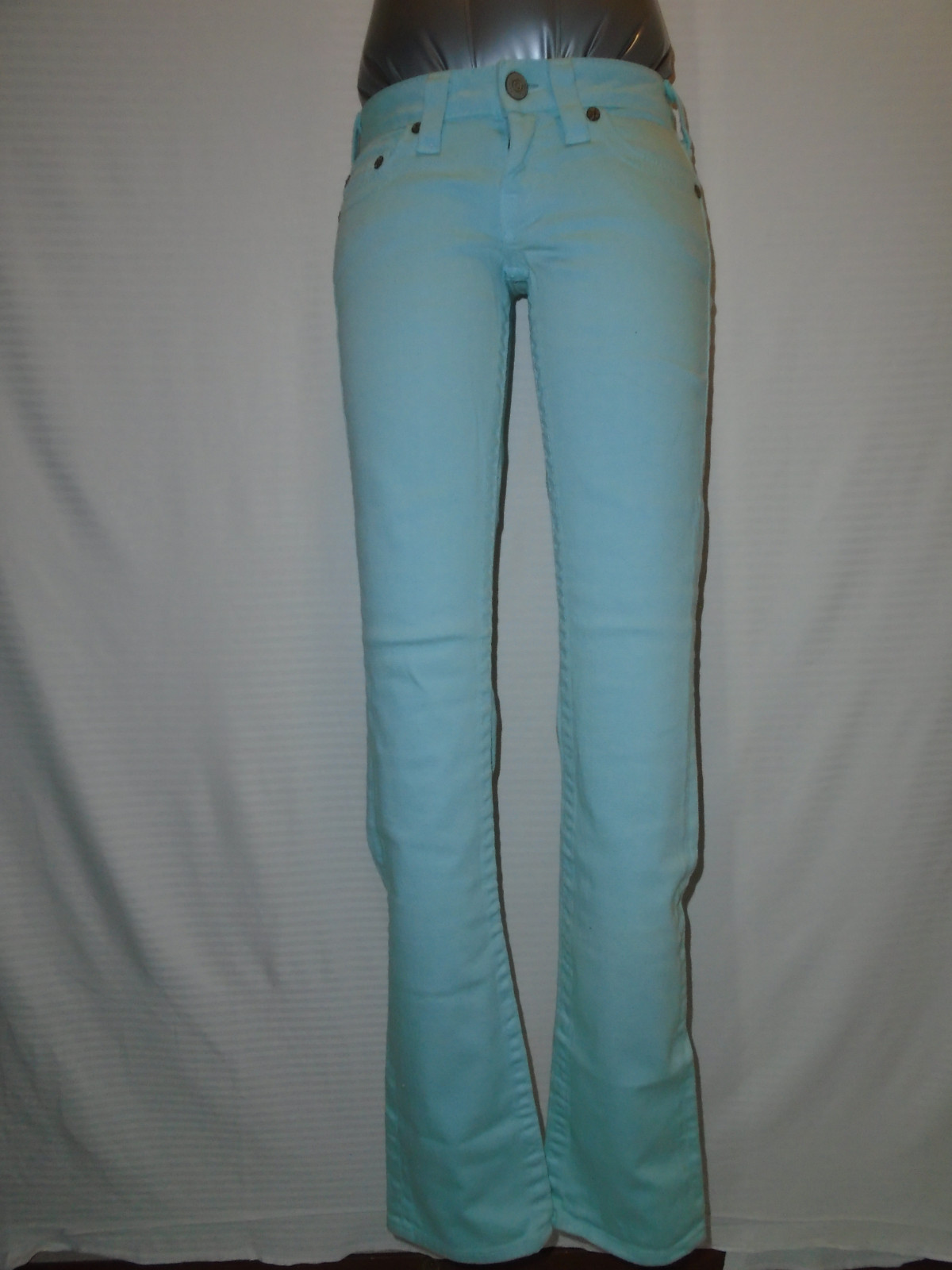 TRUE RELIGION  JOEY AQUA WOMANS JEANS SIZE 24