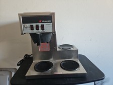 Aramark / Bloomfield 8572 Coffee Brewer / 3 Burner / Low Profile 1800 Watt