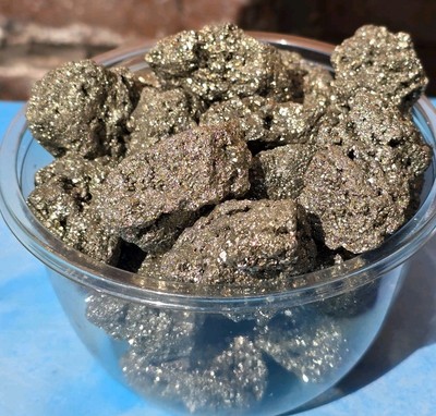 Pyrit Stein Roh Natur Cluster Gold Kristall Reichtum Schutz & Energie Glück
