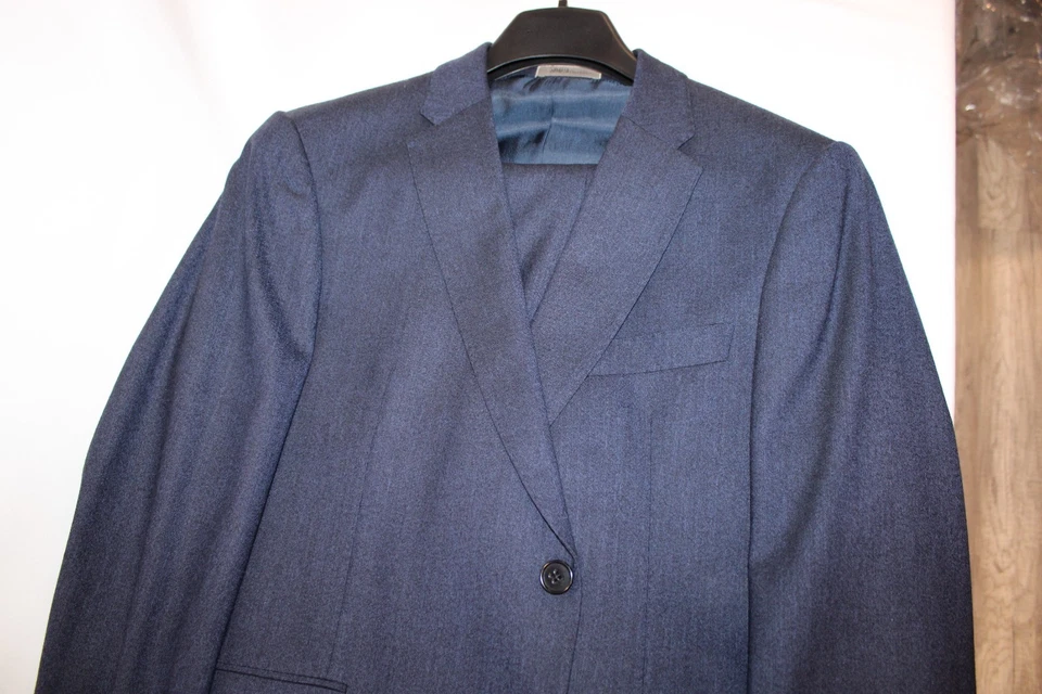 Traje Armani Collezioni Para Hombre Línea M Lana Virgen Elastizado Azul 2 Botones Talla 42R Foto 3 de 4