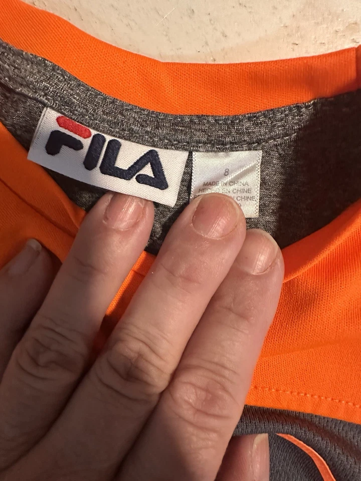 Union Bay Azul Carga Pantalones Cortos y Fila Naranja/Gris Camiseta Niños Talla 8 Foto 3 de 4