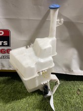 2013kiariofrontwindshieldwasherbottleworearwiperoem 2013kiariofrontwindshieldwasherbottleworearwiperoem