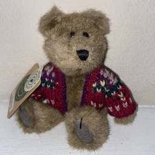 Boyds Bear Guilford Plush Jointed Teddy Bear w/Tags Removable Sweater Christmas