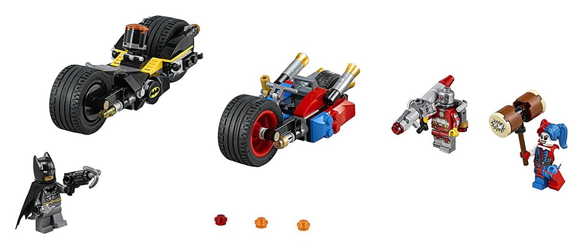 う LEGO 76053 - Super Heroes: Batman - Gotham City Cycle Chase - 2016