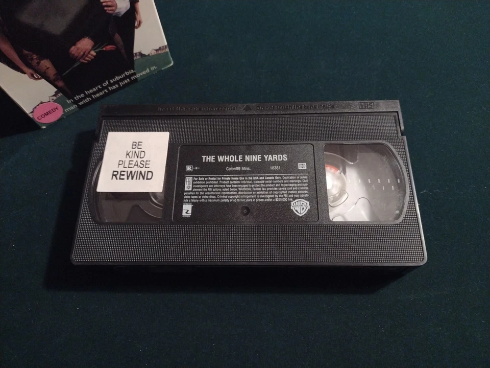 The Whole Nine Yards (VHS, 2000) Bruce Willis & Matthew Perry UPC 085391838135 - Image 4 of 4