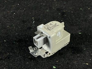 Bauknecht WA Champion 64 Entstörfilter Kondensator Netzfilter W10503160 #1105-9