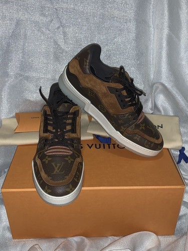 Louis Vuitton LV Monogram Trainer Kicks 