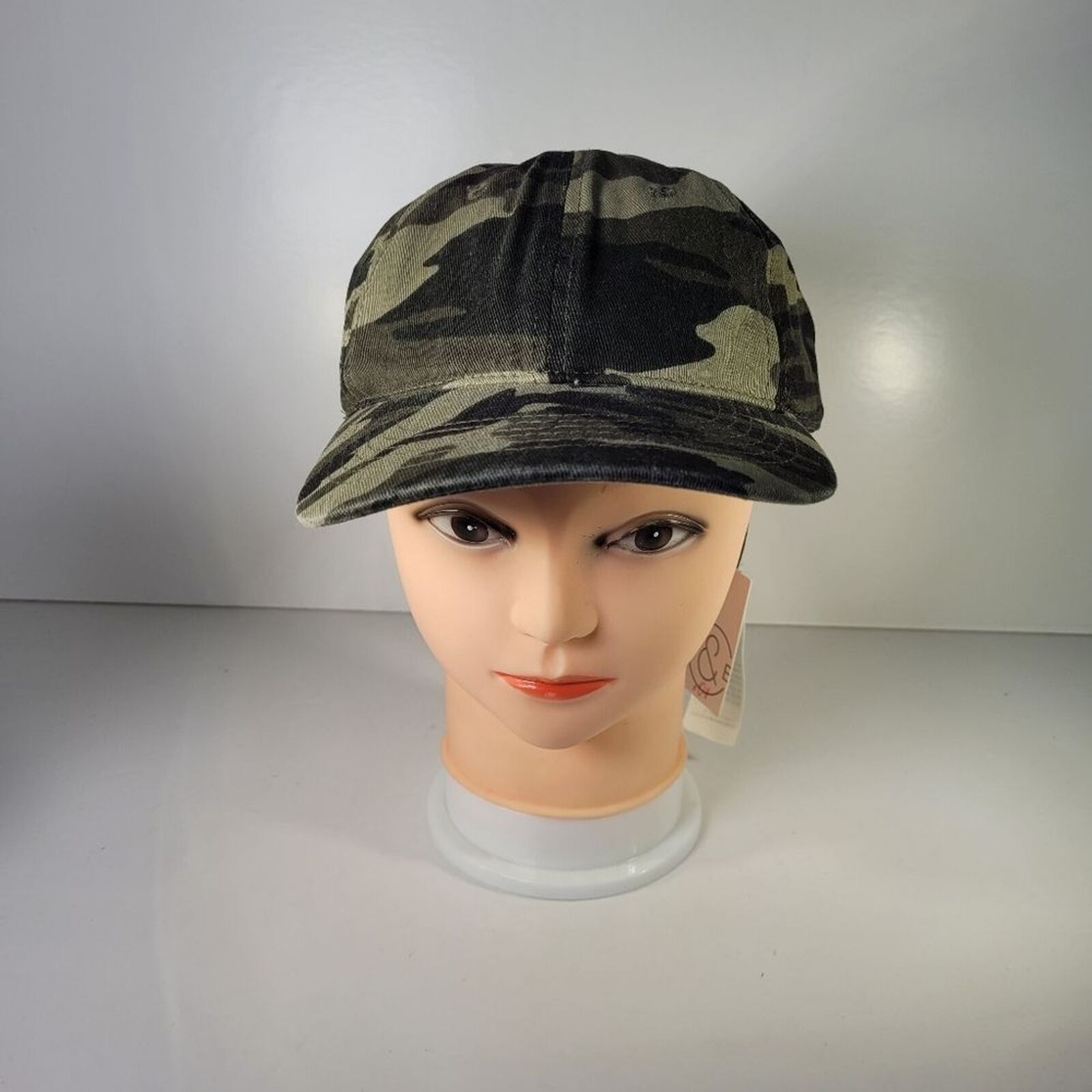 Treasure & Bond green camo army print adjustable casual hat