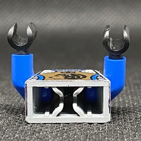 Lego Knights Kingdom II 8875 King Mathias - TORSO ONLY (See Description)