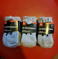 Under Armour Youth LRG Performance 12 pairs Cushioned Crew Socks Size YLG 1 TO 4