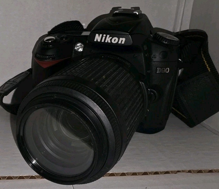 ニコン D90 D90 Nikon | ジャンク 写真で見るニコン「D90」 D90◎一眼