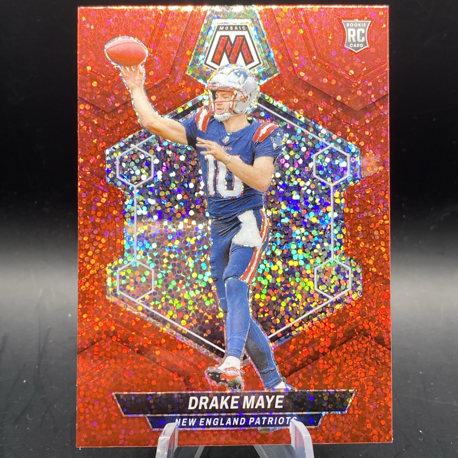 2024 Panini Mosaic RED SPARKLE PRIZM DRAKE MAYE ROOKIE RC NE PATRIOTS SP 303 SH1