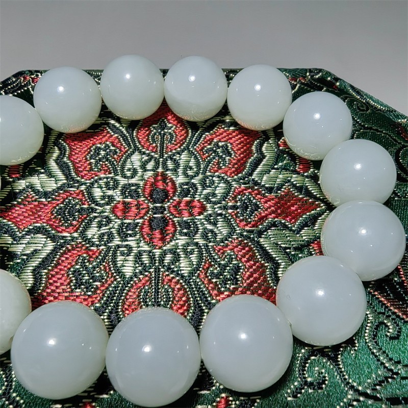 Chinese Nephrite White Jade Beads Bracelet  