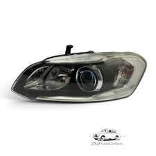 Volvo XC60  Passenger Side Headlight Lamp 2016 N/S  31420259