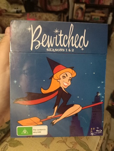 Bewitched : Seasons 1-2 (Imprint Blu-Ray) Limited Edition Hardbox Booklet NEW