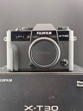Fujifilm X-T30 26.1MP Mirrorless Digital Camera Black near mint 0452