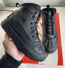 Nike ACG Woodside 2 High GS Triple Black Boots Size 4Y / 5.5W 524872-004