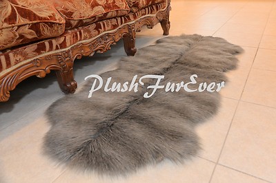 36'' x 58'' A41 SILVER GRAY RACCOON Stripe Plush Faux Fur Double Sheepskin 008